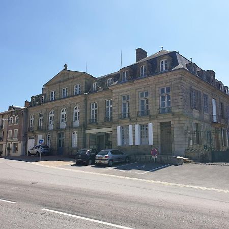 Le Chateau Châteauponsac المظهر الخارجي الصورة